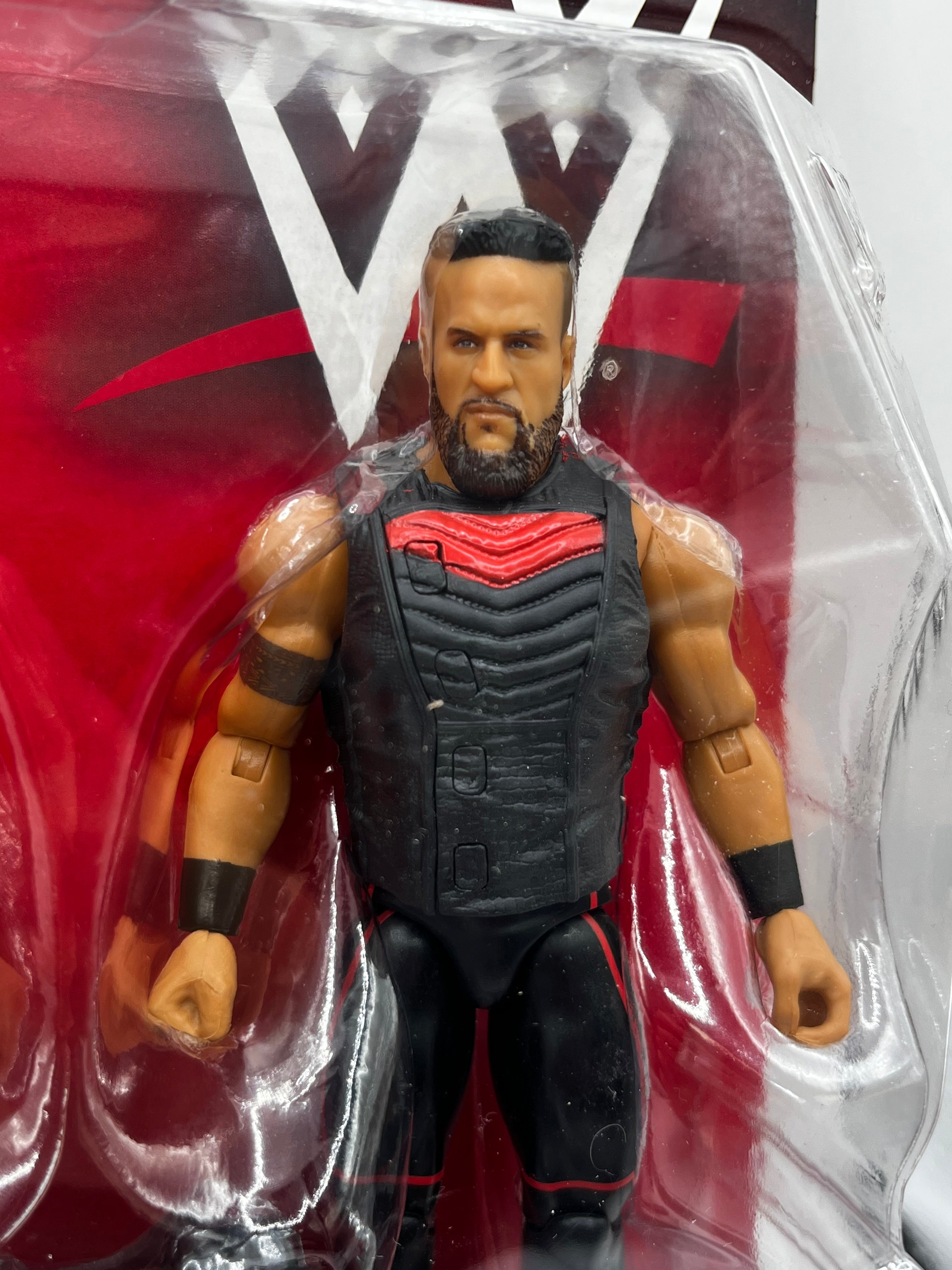 Zestaw JACOB FATU VS TAMA TONGA WWE MAIN EVENT SHOWDOWN SERIES #24 (2-PACK)