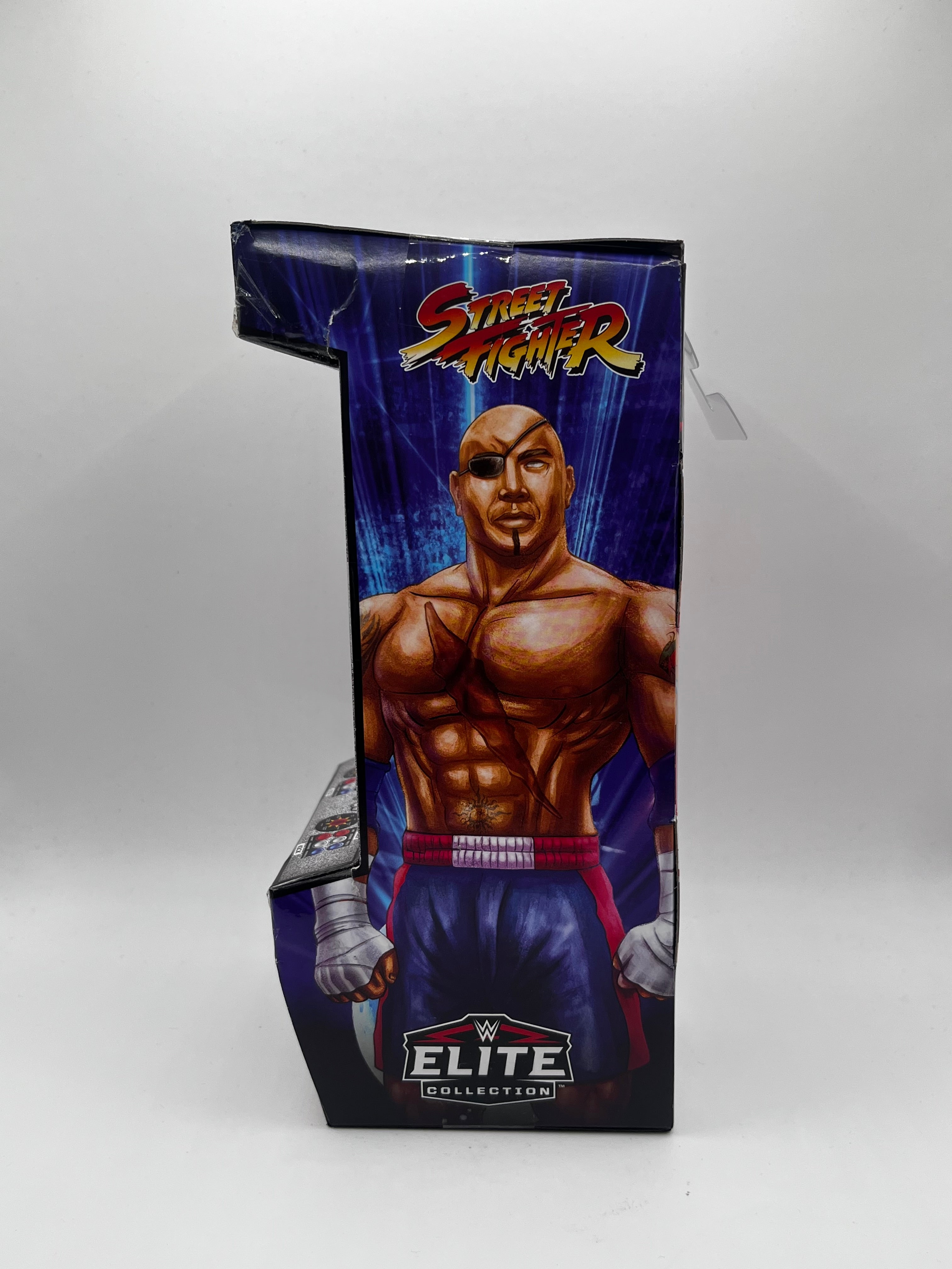 Figurka Batista as Sagat WWE Elite Collection x Street Fighter Series #2