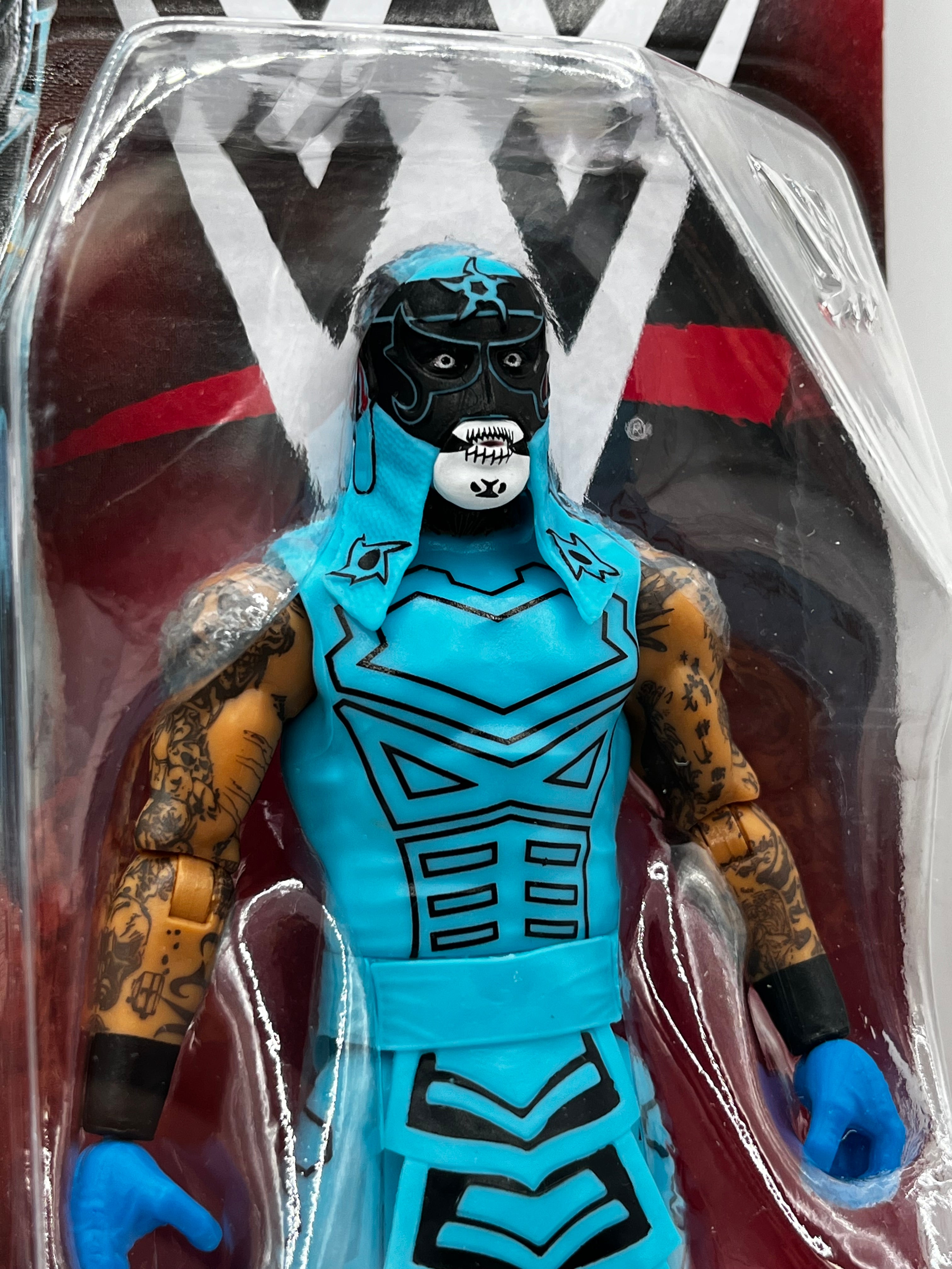 Figurka Penta WWE Main Event Series #163